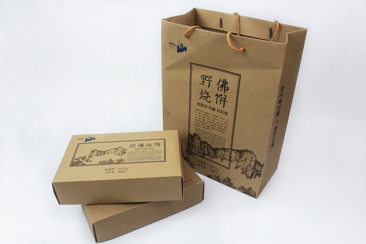 這樣原汁原味土特產(chǎn)禮品盒+手提袋套裝你也想要嗎？快來(lái)長(zhǎng)沙印刷廠日大彩印定制！