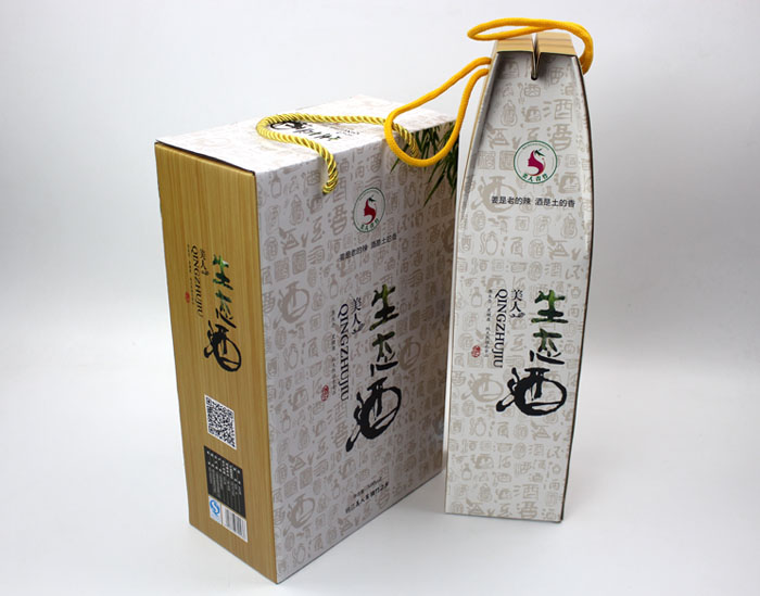 個(gè)性禮盒包裝讓“竹筒酒”身價(jià)倍增，長(zhǎng)沙包裝印刷廠再為桃江特產(chǎn)定制包裝